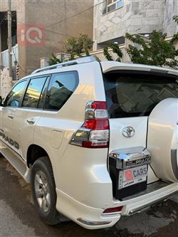 تۆیۆتا لاندكروزر پرادۆ